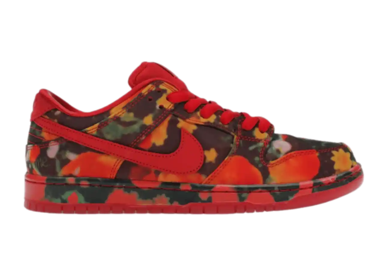 Nike SB Dunk Low - The Wizard of Oz Poppy Field