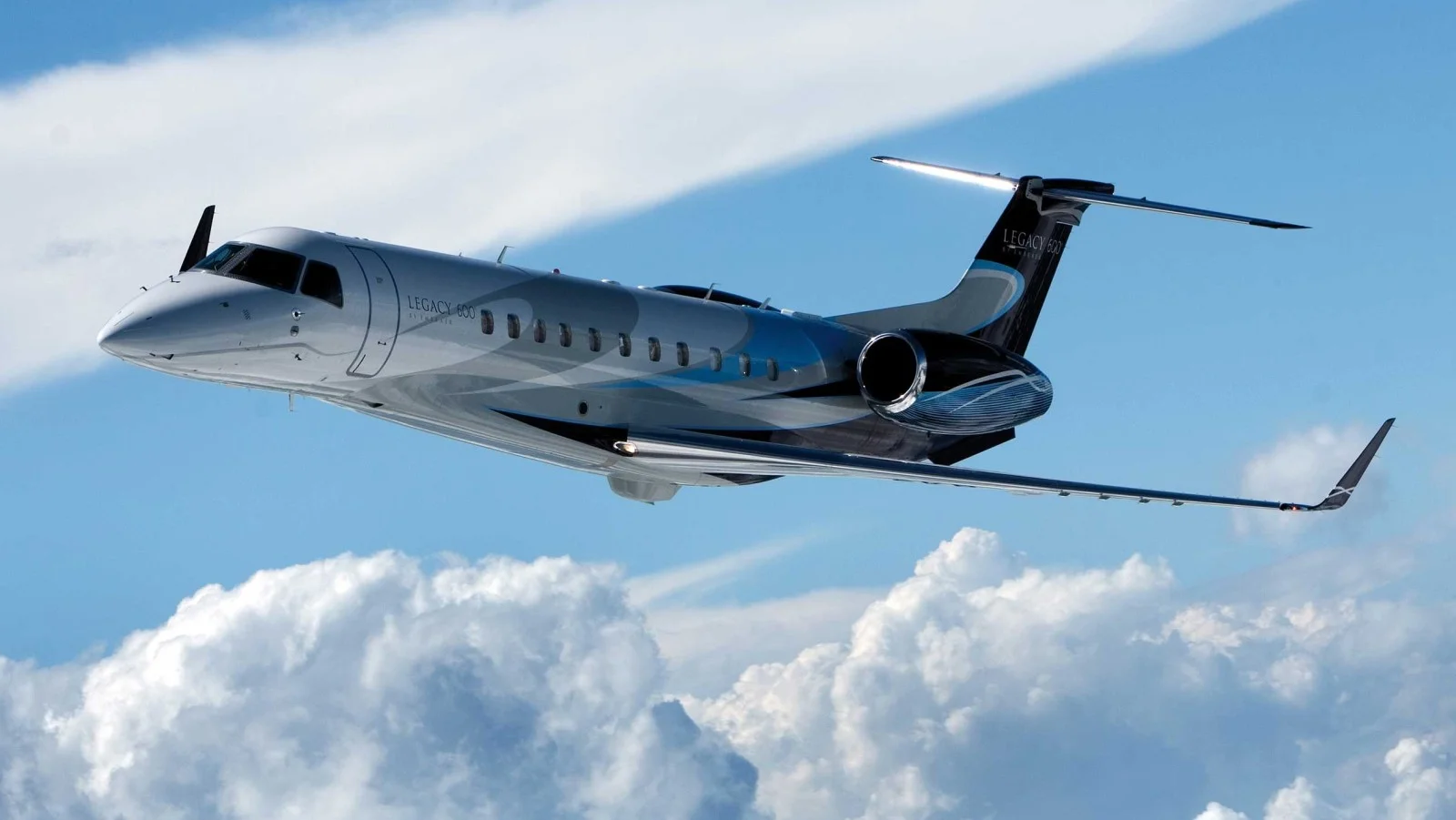 Private Jet Charter For 2 Hours In Legacy 600